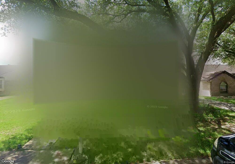 7131 Bayou Forest Dr, Houston, TX 77088 - photo 1