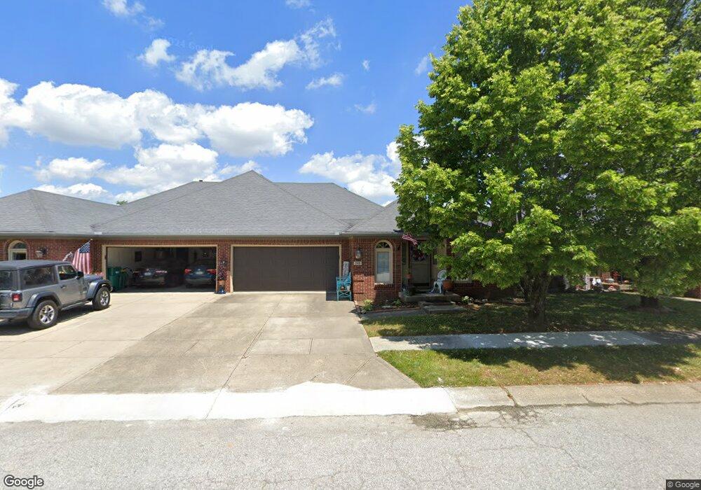 233 Andrews Blvd, Plainfield, IN 46168 - photo 1