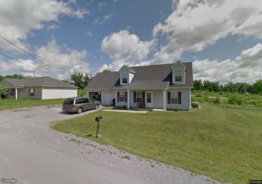 306 Cottonwood Dr, Shelbyville, TN 37160 - photo 1