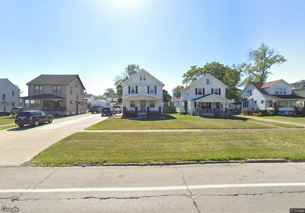 2228 E 31st St, Lorain, OH 44055 - photo 1
