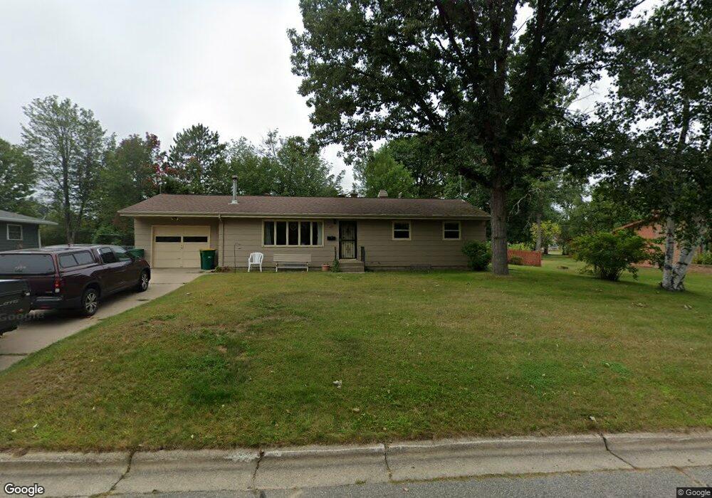 815 SW 4th Ave, Grand Rapids, MN 55744 - photo 1