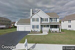 2 Callahan Dr, Woburn, MA 01801
