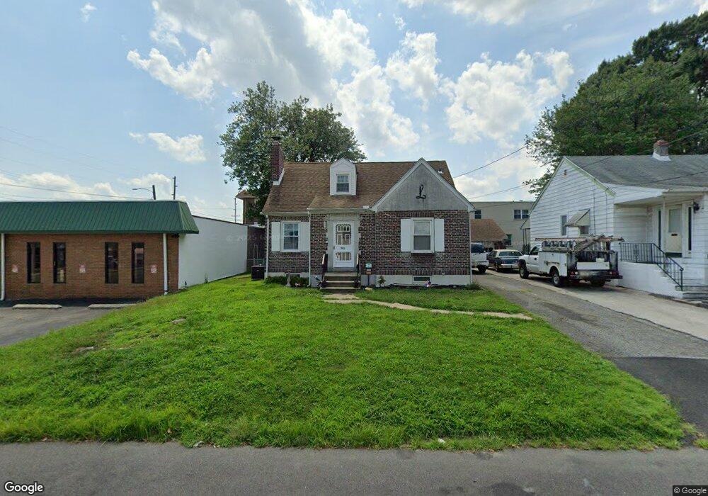 305 Springfield Ave, Folsom, PA 19033 - photo 1