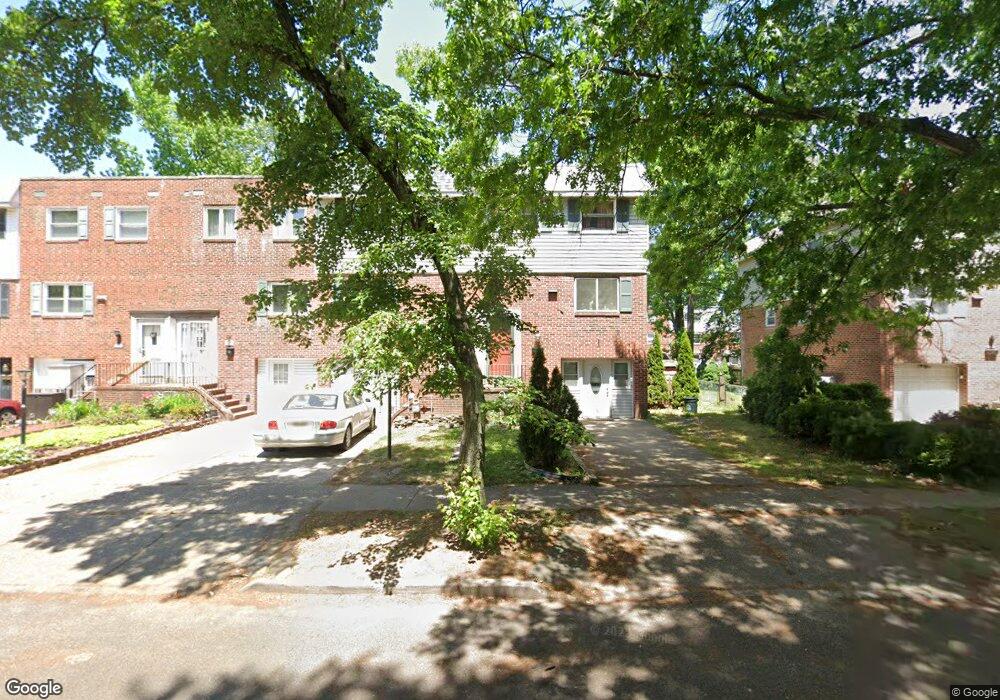 121 Laureba Ave, Stratford, NJ 08084 - photo 1