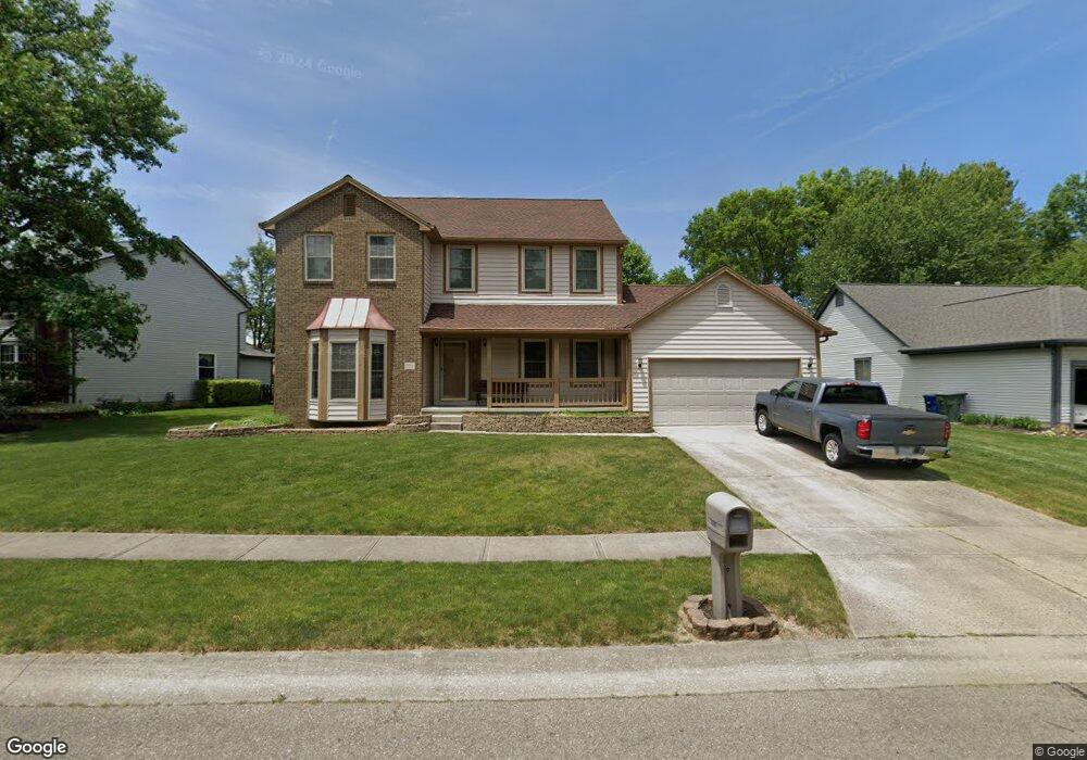 553 Waring Way, Columbus, OH 43213 - photo 1