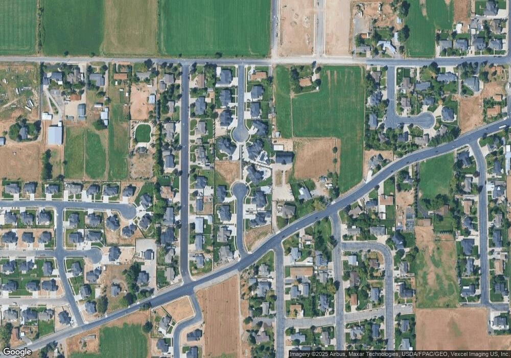 919 S Salem Fields Cir, Salem, UT 84653 - photo 1