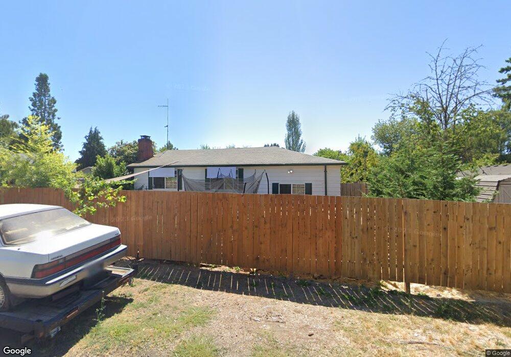 116 W Adams, Carlton, OR 97111 - photo 1