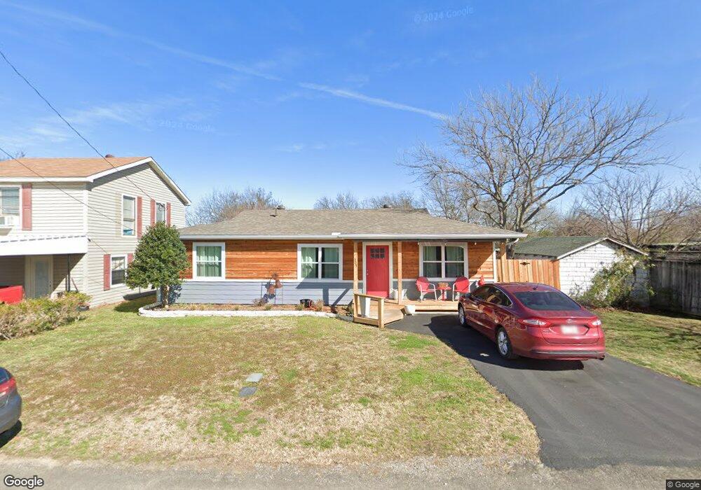 305 E Ford St, Decatur, TX 76234 - photo 1