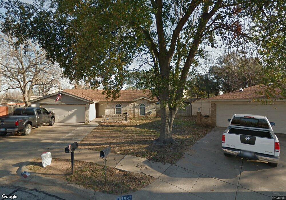 1933 Knoxville Dr, Bedford, TX 76022 - photo 1