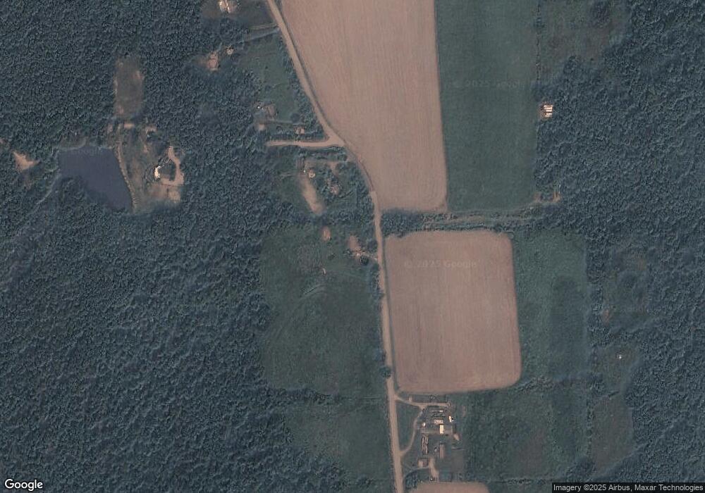 566 Prospect St, Woodstock, CT 06281 - photo 1