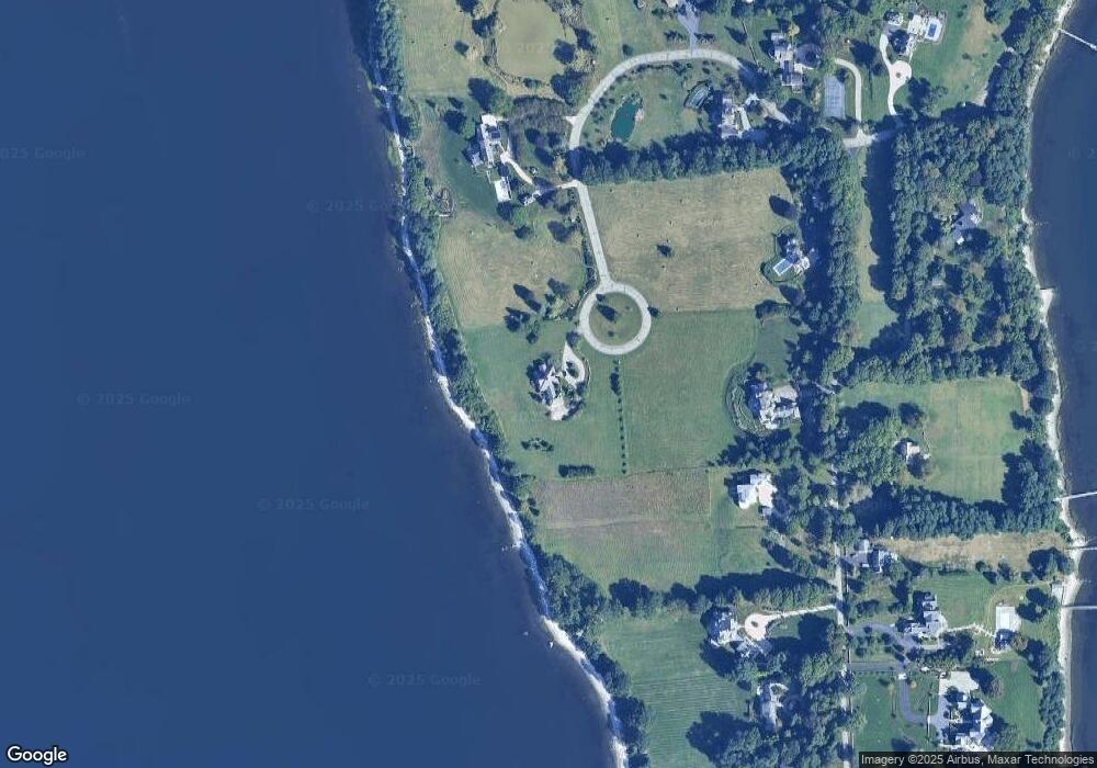 33 Courageous Cir, Bristol, RI 02809 - photo 1