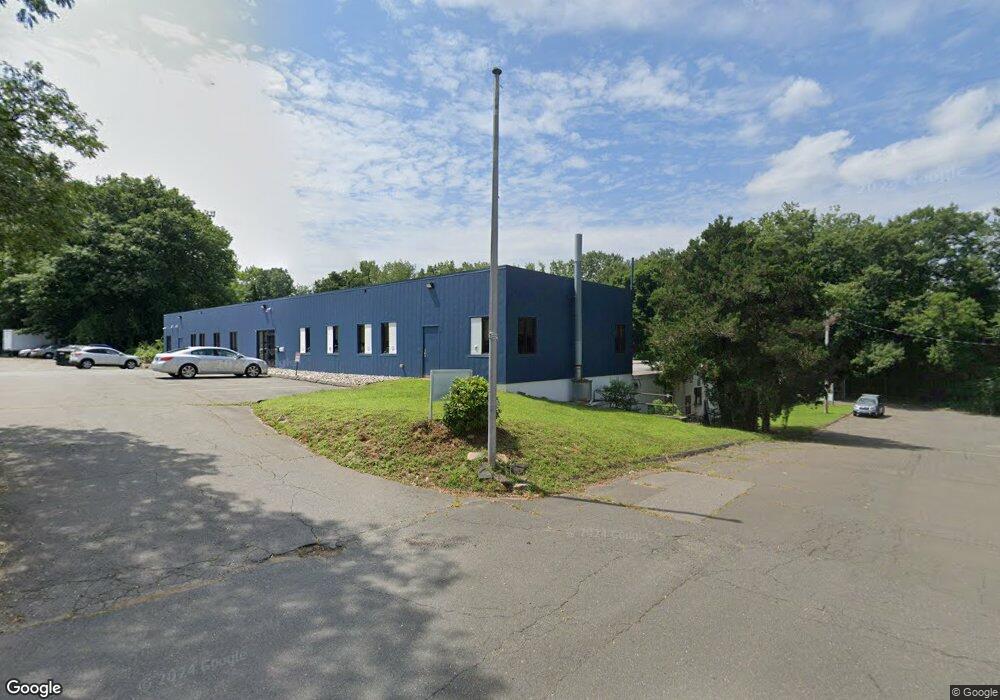 711 N Mountain Rd, Newington, CT 06111 - photo 1