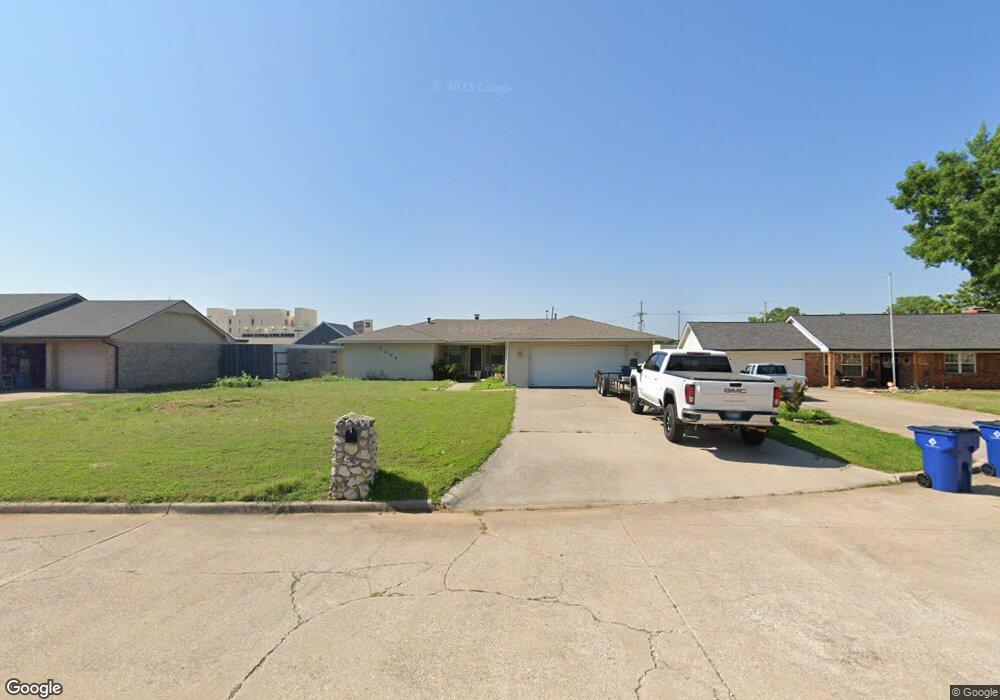 2204 Canary Ave, Duncan, OK 73533 - photo 1