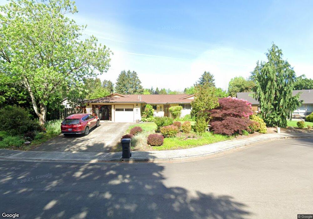 8955 SW Sheridan Ct, Beaverton, OR 97008 - photo 1