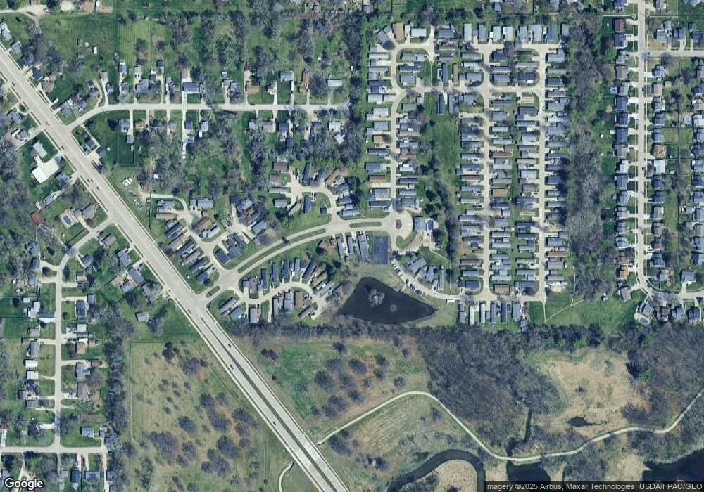 1921 Ewing Trace Blvd, Des Moines, IA 50320 - photo 1