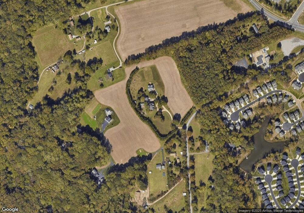 9212 Deer Run Rd, Mechanicsville, VA 23116 - photo 1