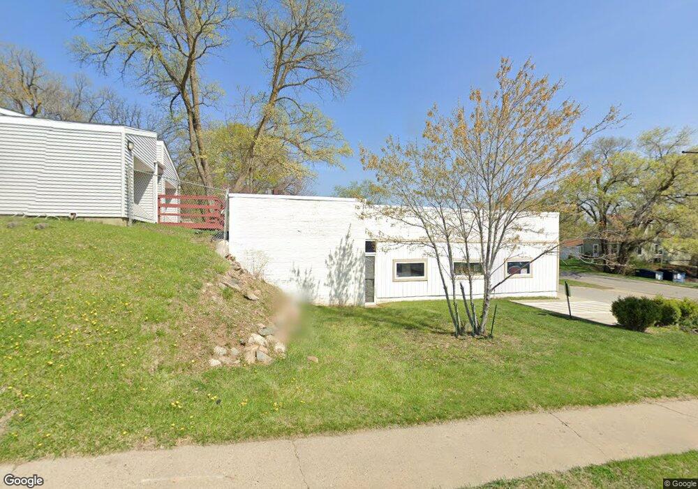 4411 SW 9th St, Des Moines, IA 50315 - photo 1