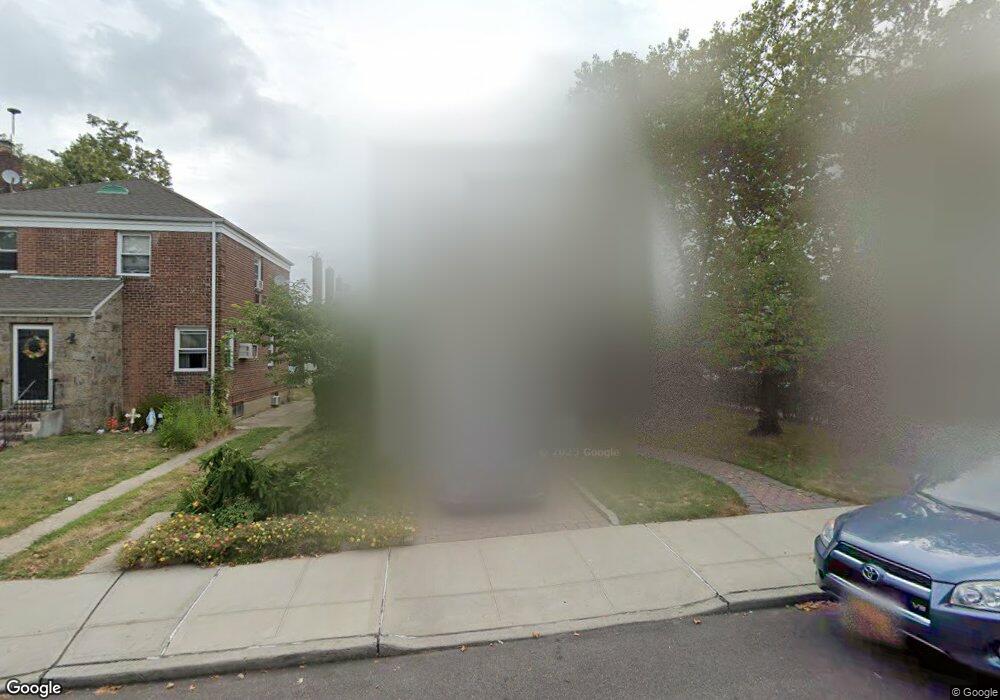 7619 176th St, Fresh Meadows, NY 11366 - photo 1