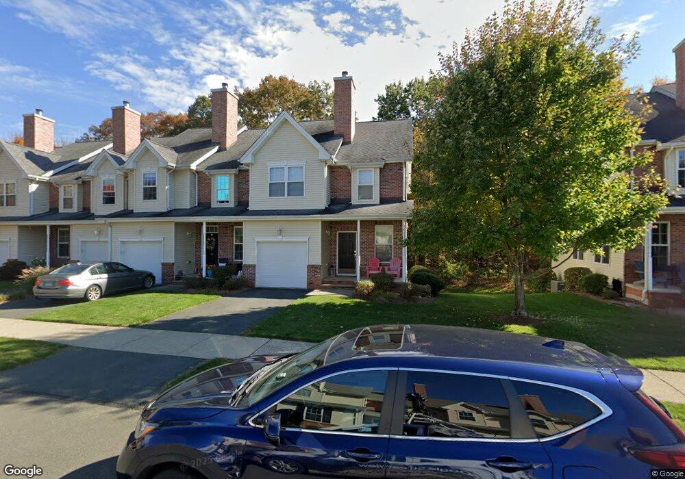 17 Last Leaf Cir, Windsor, CT 06095 - photo 1