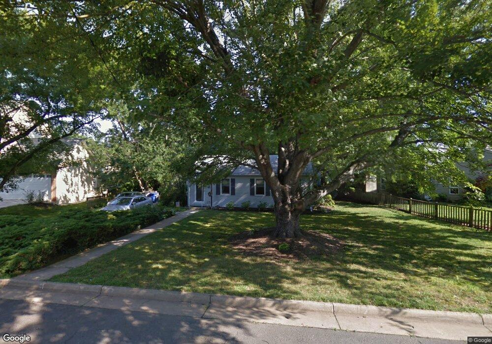 6522 Elmhirst Dr, Falls Church, VA 22043 - photo 1