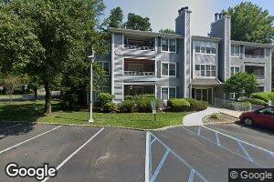 705 Meadow Ct, Helmetta, NJ 08828