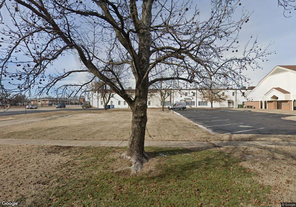 6 N Cherokee St, Pryor, OK 74361 - photo 1