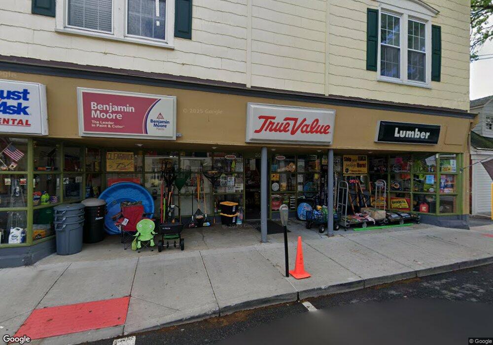 302 Main St unit third floor/right si, Highland Falls, NY 10928 - photo 1