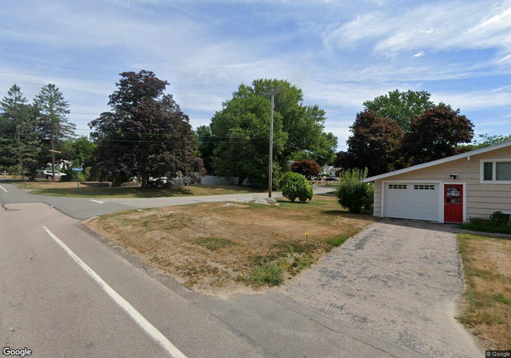 3 Clover Ln, Medway, MA 02053 - photo 1