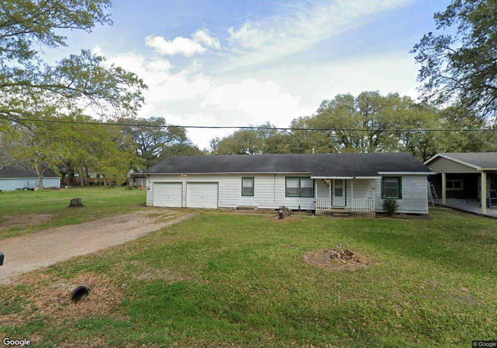 322 Brandes St, East Bernard, TX 77435 - photo 1