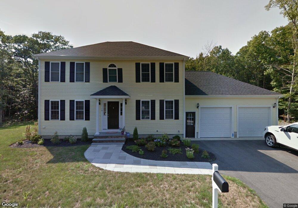 5 Wampum St, Weymouth, MA 02190 - photo 1