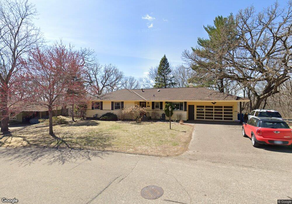 5920 Woodland Cir, Minnetonka, MN 55345 - photo 1