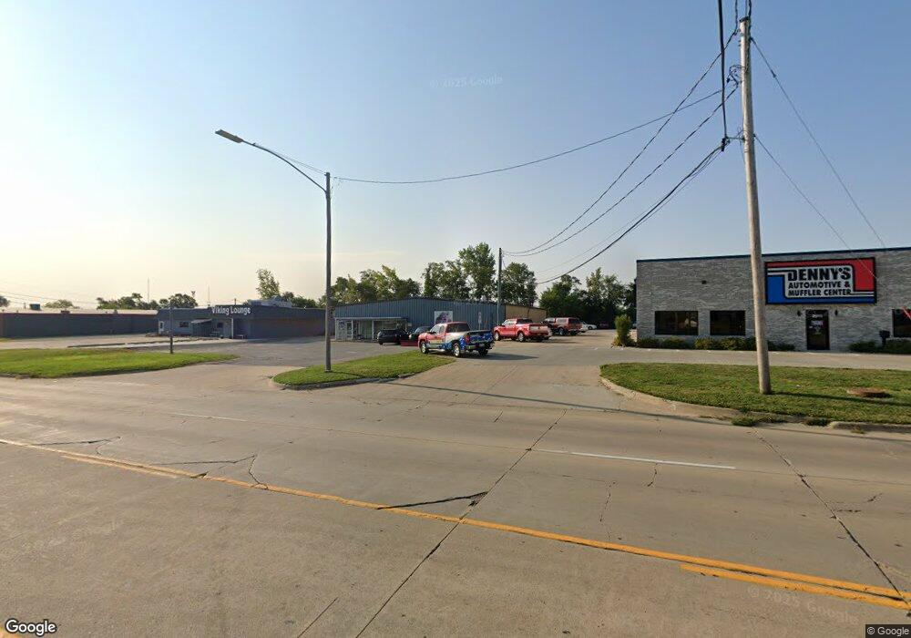 2001 16th Ave SW, Cedar Rapids, IA 52404 - photo 1