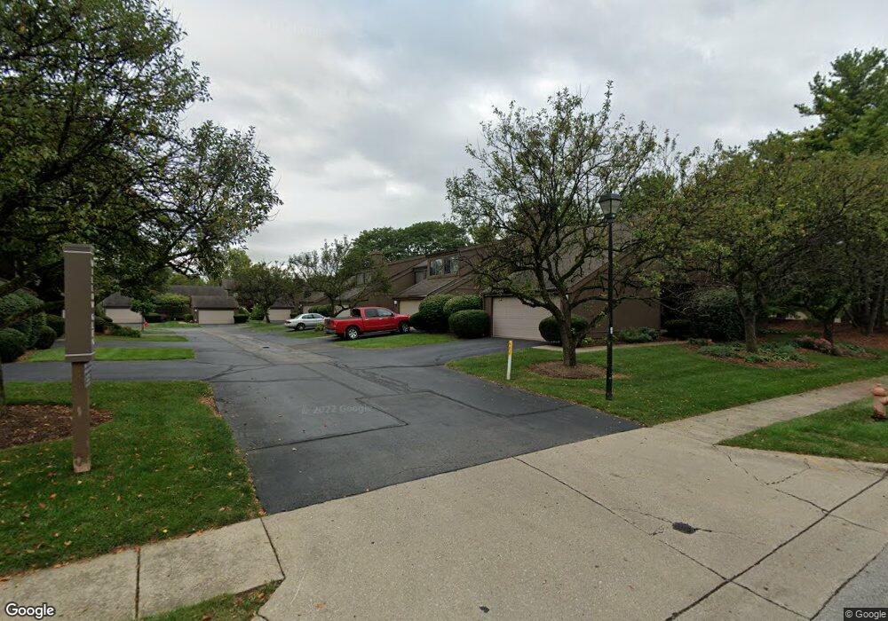 1981 Willow Glen Ln unit C, Columbus, OH 43229 - photo 1