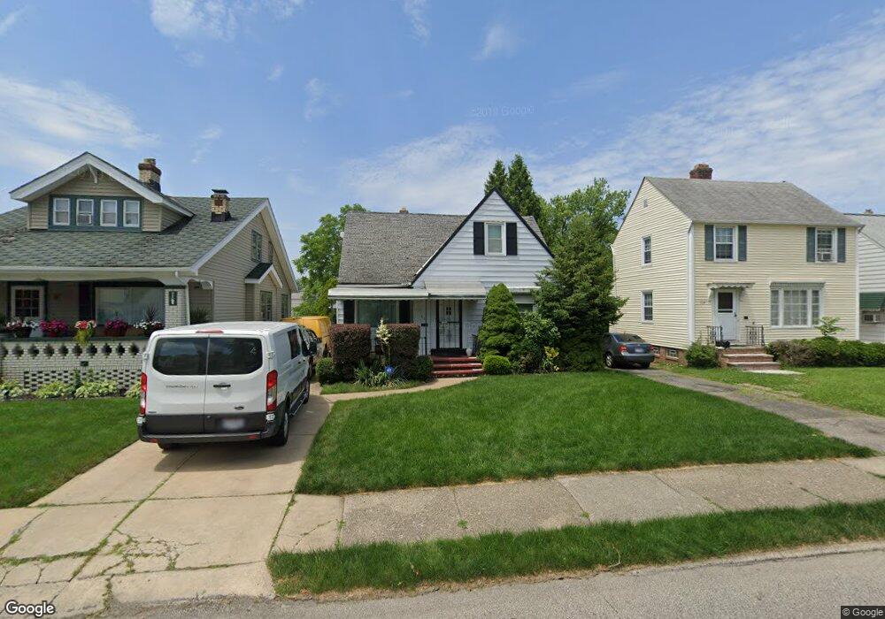 5130 Joseph St, Maple Heights, OH 44137 - photo 1