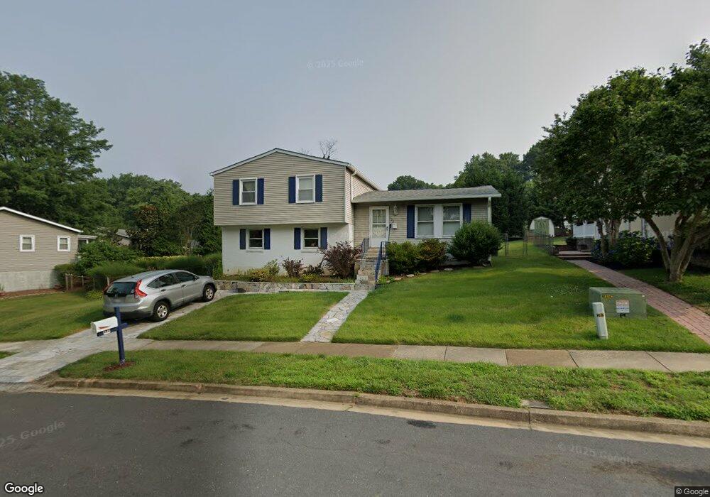 102 Mariner Ct, Arnold, MD 21012 - photo 1