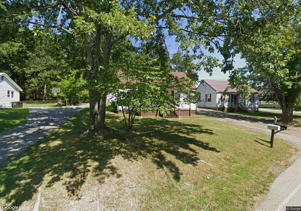 206 Sanderson Dr, Hopkinsville, KY 42240 - photo 1