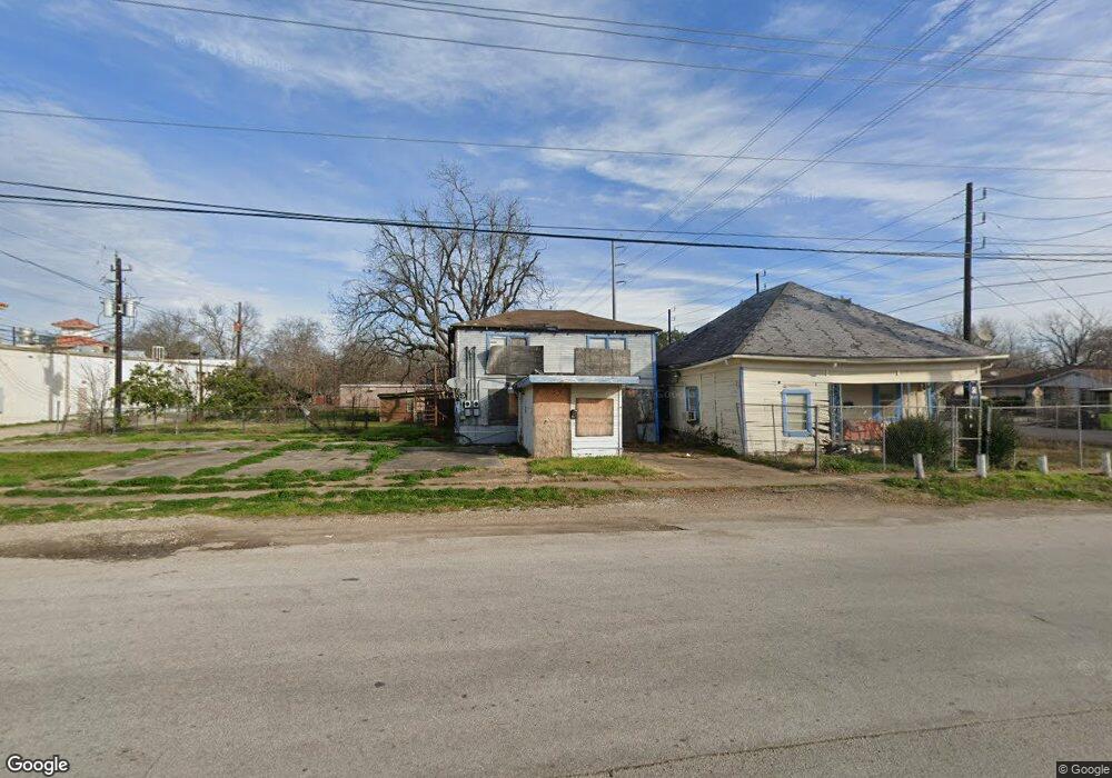 1713 Avenue D, Rosenberg, TX 77471 - photo 1