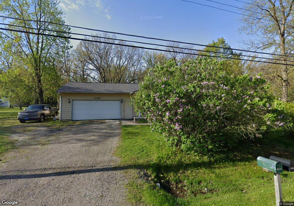 1196 Lincoln Dr, Flint, MI 48507 - photo 1