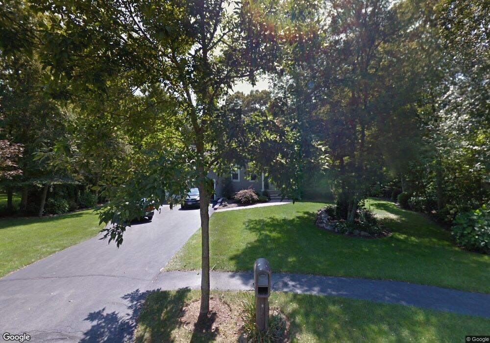 6 Captain John Smith Cir, North Dartmouth, MA 02747 - photo 1