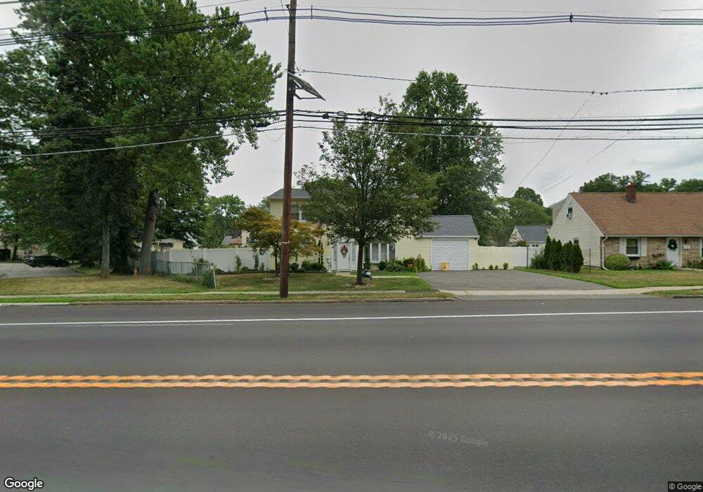 1401 Pompton Ave, Cedar Grove, NJ 07009 - photo 1