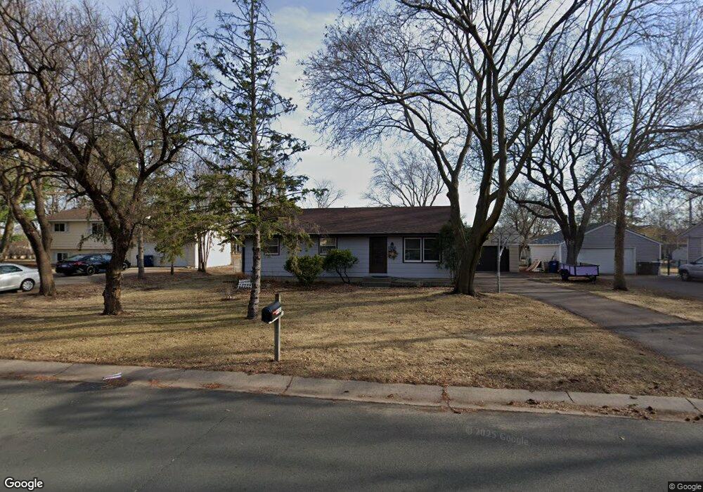 9903 94th Place N, Maple Grove, MN 55369 - photo 1