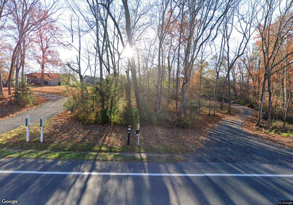 1917 Hermitage Rd, Waynesboro, VA 22980 - photo 1