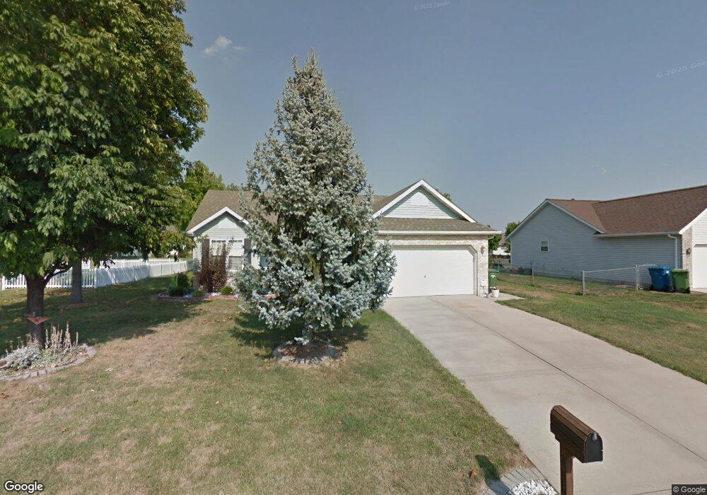 109 Ridge Dr, Maryville, IL 62062 - photo 1