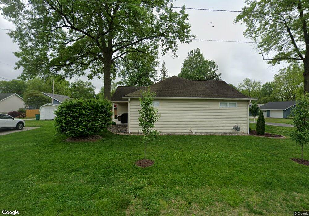 412 N Dewey St, Freeburg, IL 62243 - photo 1