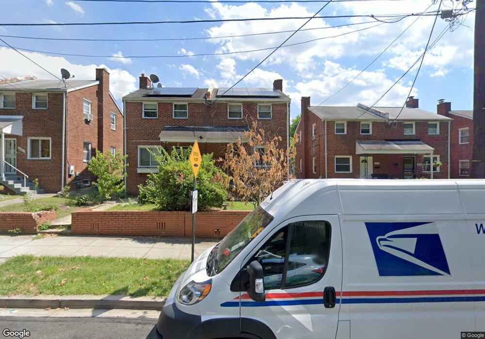 4461 C St SE, Washington, DC 20019 - photo 1