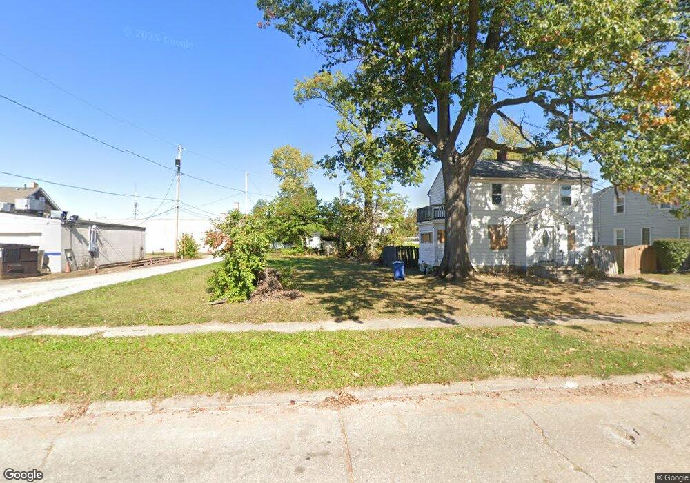 2213 E 32nd St, Lorain, OH 44055 - photo 1