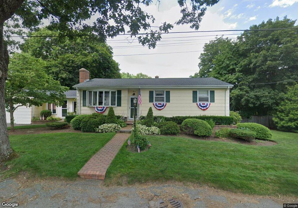 7 New York Ave, Cumberland, RI 02864 - photo 1