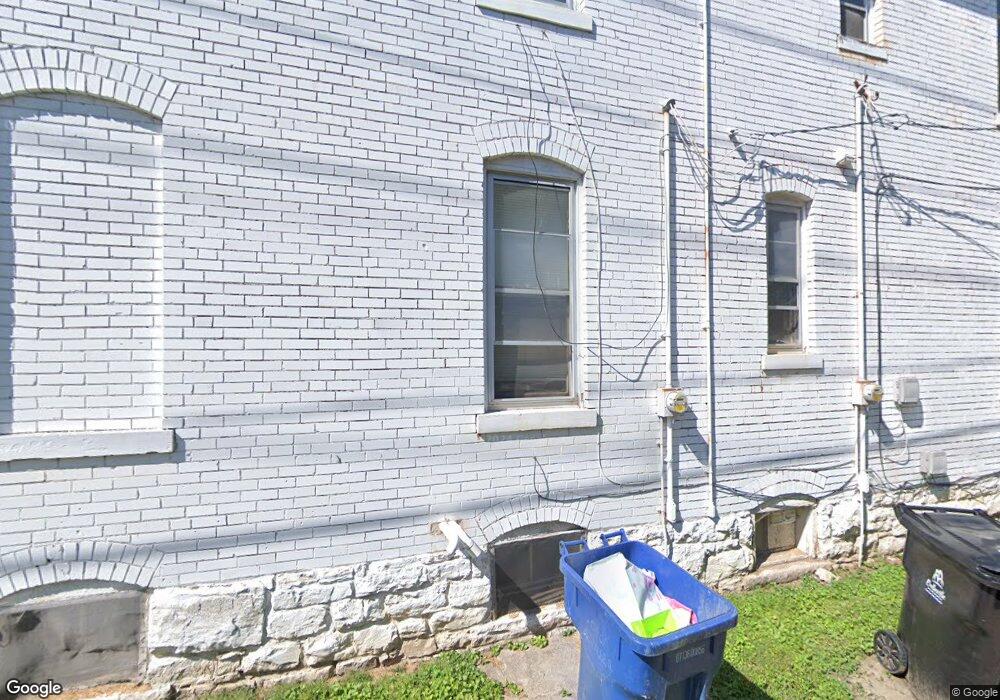 213 E Garfield St unit B, Belleville, IL 62220 - photo 1