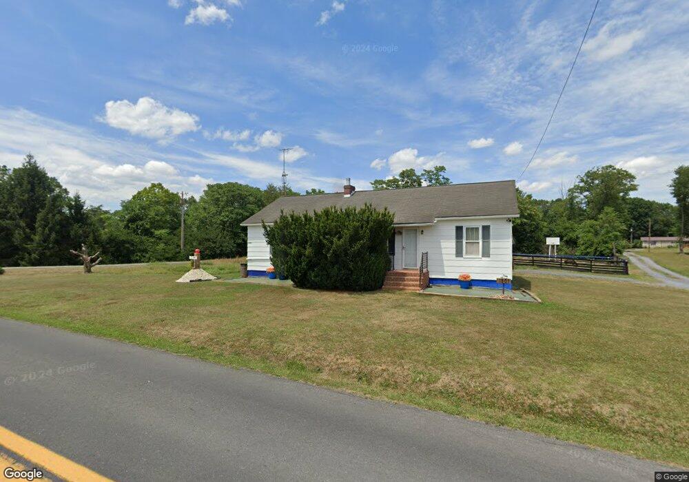 1801 Sam Mason Rd, Bunker Hill, WV 25413 - photo 1