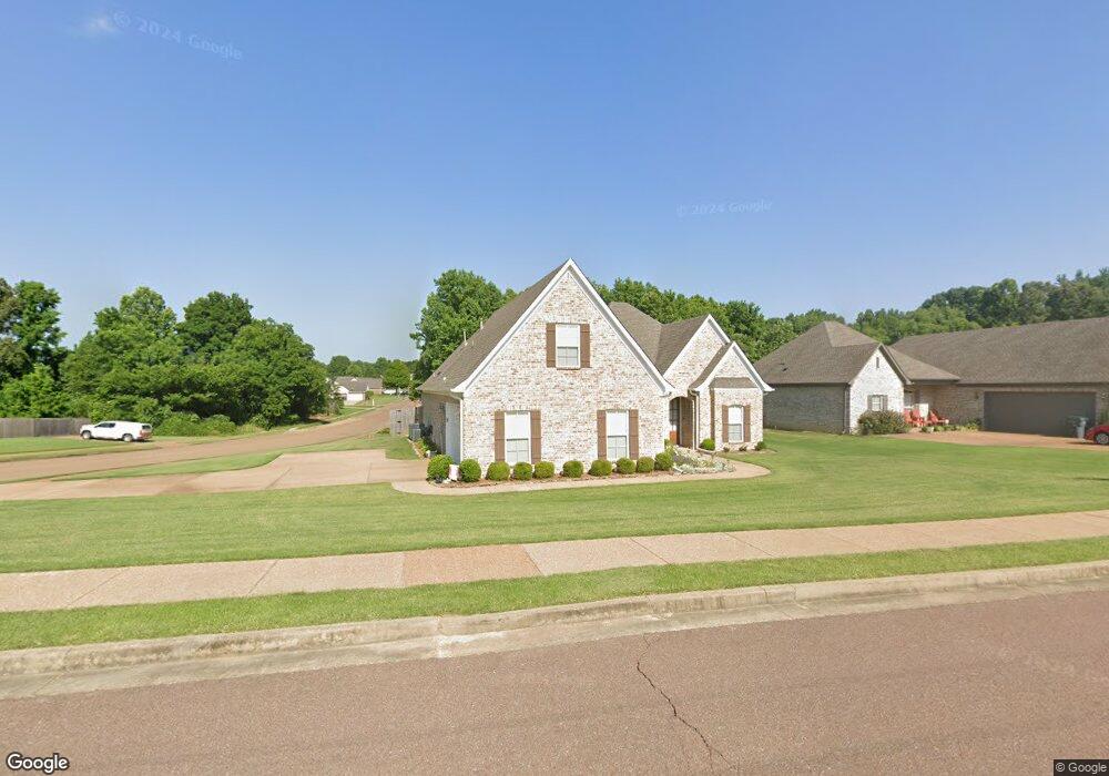 1698 Robertson Place Dr, Hernando, MS 38632 - photo 1